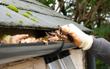 gutter cleaning Middle Winterslow, Wiltshire